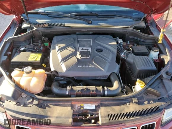 ✅ 2014 Jeep Grand Cherokee Limited • VIN: 1C4RJFBM7EC521634 • Лот: 91701005. Опубликован ранее на Copart с пробегом 120 620 миль. Бесплатный доступ к архиву аукционных продаж из США и подробный отчёт об истории автомобиля на DreamBid. Изображение 12.