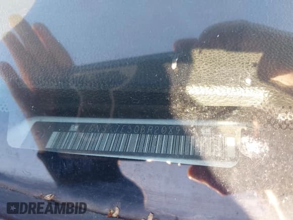 ✅ 2011 Chevrolet Suburban LT • VIN: 1GNSKJE30BR208994 • Lot: 43551916. Wystawiony na IAAI z przebiegiem 239 030 mil. Bezpłatny archiwum sprzedaży aukcyjnych z USA i szczegółowy raport historii pojazdu na DreamBid. Zdjęcie 9.