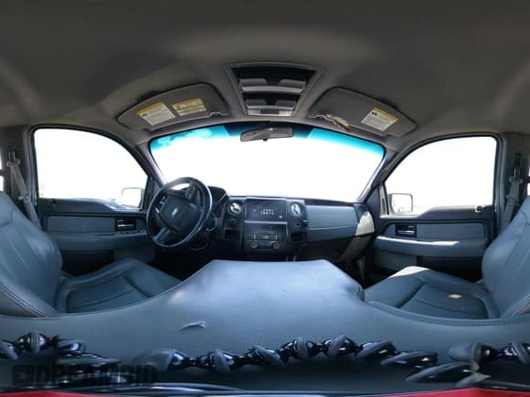 ✅ 2013 Ford F-150 XL • VIN: 1FTFW1EFXDKF06750 • Lot: 43044097. Wystawiony na IAAI z przebiegiem 226 484 mil. Bezpłatny archiwum sprzedaży aukcyjnych z USA i szczegółowy raport historii pojazdu na DreamBid. Zdjęcie 18.