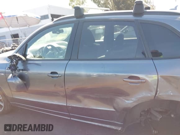 ✅ 2016 Audi Q5 Premium Plus • VIN: WA1D7AFP4GA130448 • Lot: 43035239. Listed on IAAI with 85,920 mi. Free auction sales archive from the USA and detailed vehicle history report at DreamBid. Image 14.