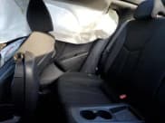 ✅ 2015 Hyundai Veloster • VIN: KMHTC6AD5FU239663 • Lot: 85713664. Wystawiony na Copart z przebiegiem 106 919 mil. Bezpłatny archiwum sprzedaży aukcyjnych z USA i szczegółowy raport historii pojazdu na DreamBid. Zdjęcie 10.