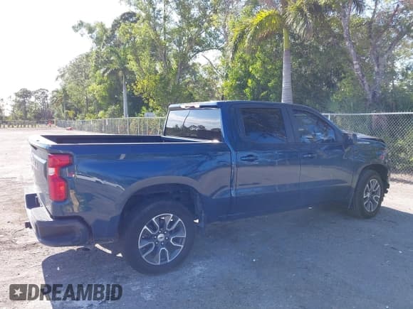 ✅ 2021 Chevrolet Silverado 1500 RST • VIN: 3GCPWDETXMG416324 • Lot: 42035098. Wystawiony na IAAI z przebiegiem 62 771 mil. Bezpłatny archiwum sprzedaży aukcyjnych z USA i szczegółowy raport historii pojazdu na DreamBid. Zdjęcie 12.