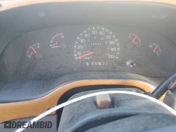 ✅ 1997 Ford Econoline Commercial • VIN: 1FDEE1460VHB73596 • Лот: 81371284. Опубликован ранее на Copart с пробегом 155 691 миль. Бесплатный доступ к архиву аукционных продаж из США и подробный отчёт об истории автомобиля на DreamBid. Изображение 9.