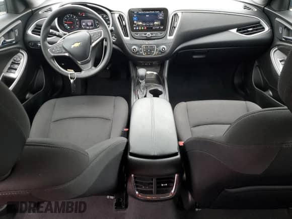 ✅ 2024 Chevrolet Malibu LT • VIN: 1G1ZD5ST4RF226514 • Lot: 91669725. Wystawiony na Copart z przebiegiem 37 866 mil mil. Skorzystaj z bezpłatnego archiwum sprzedaży aukcyjnych z USA i zobacz szczegółowy raport historii pojazdu na DreamBid. Zdjęcie 8.