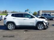 ✅ 2022 Jeep Compass Latitude • VIN: 3C4NJCBB4NT138315 • Lot: 43160735. Listed on IAAI with 57,537 mi. Free auction sales archive from the USA and detailed vehicle history report at DreamBid. Image 13.