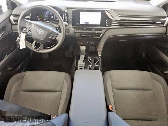 2025 Toyota Camry LE with VIN 4T1DAACKXSU001360, listed as a Copart auction lot 85889365 with 28,029 mi miles and Salvage title. Bid and sale history available at DreamBid. Image 8.