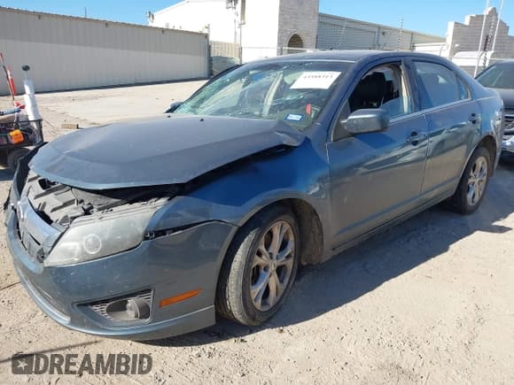 ✅ 2012 Ford Fusion SE • VIN: 3FAHP0HG3CR312324 • Lot: 43588313. Listed on IAAI with Not provided. Free auction sales archive from the USA and detailed vehicle history report at DreamBid. Image 2.