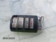 ✅ 2016 Kia Cadenza Premium • VIN: KNALN4D71G5215958 • Lot: 42887270. Wystawiony na IAAI z przebiegiem 144 207 mil. Bezpłatny archiwum sprzedaży aukcyjnych z USA i szczegółowy raport historii pojazdu na DreamBid. Zdjęcie 11.