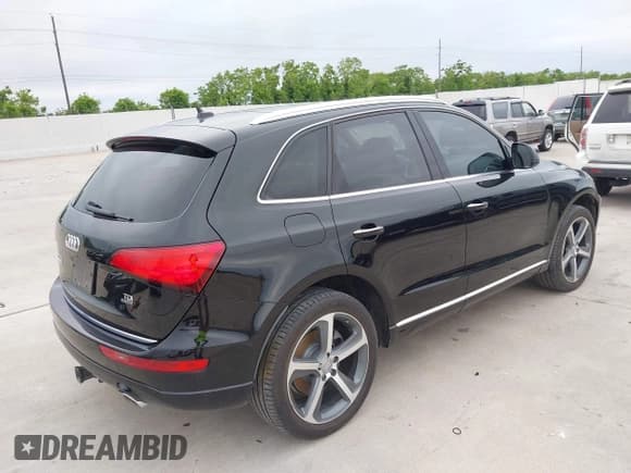 ✅ 2015 Audi Q5 Premium Plus • VIN: WA1CMAFP0FA100026 • Лот: 42192765. Опубликован ранее на IAAI с пробегом 91 288 миль. Бесплатный доступ к архиву аукционных продаж из США и подробный отчёт об истории автомобиля на DreamBid. Изображение 4.
