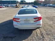 ✅ 2018 Honda Accord Sport • VIN: 1HGCV1F38JA204614 • Lot: 43673271. Wystawiony na IAAI z przebiegiem 53 879 mil. Bezpłatny archiwum sprzedaży aukcyjnych z USA i szczegółowy raport historii pojazdu na DreamBid. Zdjęcie 16.