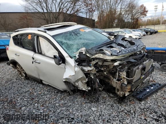 ✅ 2016 Toyota RAV4 Limited • VIN: 2T3DFREV6GW458513 • Lot: 91163395. Listed on Copart with Not provided. Free auction sales archive from the USA and detailed vehicle history report at DreamBid. Image 4.