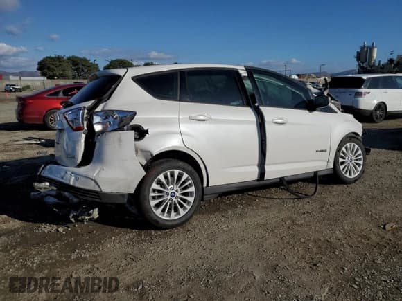 ✅ 2017 Ford C-Max SE • VIN: 1FADP5AU0HL105620 • Lot: 86896315. Wystawiony na Copart z przebiegiem Nie podano. Bezpłatny archiwum sprzedaży aukcyjnych z USA i szczegółowy raport historii pojazdu na DreamBid. Zdjęcie 3.