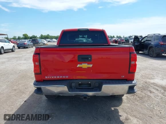 ✅ 2014 Chevrolet Silverado 1500 LT • VIN: 1GCUKREC9EF193806 • Lot: 42819066. Wystawiony na IAAI z przebiegiem 122 926 mil. Bezpłatny archiwum sprzedaży aukcyjnych z USA i szczegółowy raport historii pojazdu na DreamBid. Zdjęcie 17.