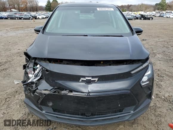 ✅ 2022 Chevrolet Bolt EV 2LT • VIN: 1G1FX6S00N4102266 • Lot: 84642744. Wystawiony na Copart z przebiegiem 36 668 mil. Bezpłatny archiwum sprzedaży aukcyjnych z USA i szczegółowy raport historii pojazdu na DreamBid. Zdjęcie 5.