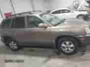 2005 Hyundai Santa Fe GLS с VIN KM8SC73E35U007942, выставлен на аукционе IAAI как лот 41201901 с пробегом 184 437 миль миль и . История ставок и продаж доступна на DreamBid. Изображение 13.