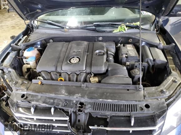 ✅ 2013 Volkswagen Passat Wolfsburg Edition • VIN: 1VWAP7A3XDC085495 • Lot: 56910795. Listed on Copart with 89,128 mi. Free auction sales archive from the USA and detailed vehicle history report at DreamBid. Image 11.