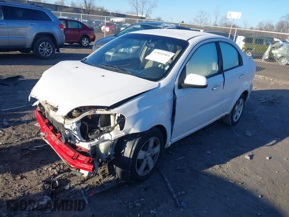 ✅ 2009 Chevrolet Aveo 2LT • VIN: KL1TG56E69B316889 • Lot: 41851903. Wystawiony na IAAI z przebiegiem 142 812 mil. Bezpłatny archiwum sprzedaży aukcyjnych z USA i szczegółowy raport historii pojazdu na DreamBid. Zdjęcie 2.