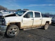 ✅ 2015 Chevrolet Silverado 2500HD LT • VIN: 1GC1KVEGXFF161303 • Lot: 41533039. Wystawiony na IAAI z przebiegiem 249 505 mil. Bezpłatny archiwum sprzedaży aukcyjnych z USA i szczegółowy raport historii pojazdu na DreamBid. Zdjęcie 14.