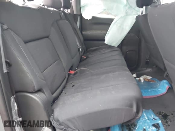 ✅ 2023 Chevrolet Silverado 1500 Custom Trail Boss • VIN: 3GCPDCEK0PG165602 • Lot: 41040300. Wystawiony na IAAI z przebiegiem 16 800 mil. Bezpłatny archiwum sprzedaży aukcyjnych z USA i szczegółowy raport historii pojazdu na DreamBid. Zdjęcie 8.