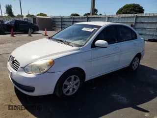 ✅ 2010 Hyundai Accent GLS • VIN: KMHCN4AC0AU494560 • Lot: 90856845. Wystawiony na Copart z przebiegiem 123 645 mil. Bezpłatny archiwum sprzedaży aukcyjnych z USA i szczegółowy raport historii pojazdu na DreamBid. Zdjęcie 1.