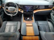 ✅ 2022 Jeep Grand Wagoneer Series III • VIN: 1C4SJVGJ3NS104673 • Lot: 56624915. Listed on Copart with 34,649 mi. Free auction sales archive from the USA and detailed vehicle history report at DreamBid. Image 8.