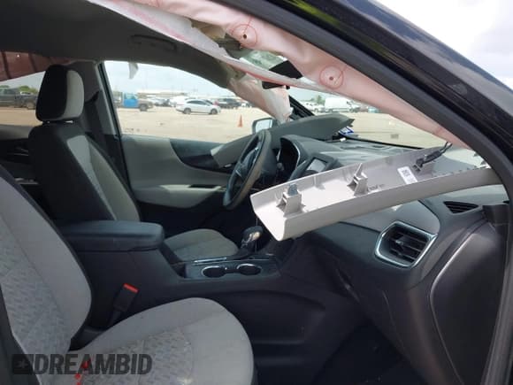 ✅ 2024 Chevrolet Equinox LS • VIN: 3GNAXHEG4RL305366 • Lot: 42675045. Listed on IAAI with 54,174 mi. Free auction sales archive from the USA and detailed vehicle history report at DreamBid. Image 5.