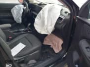 ✅ 2024 Buick Encore GX Sport Touring • VIN: KL4AMESL1RB209272 • Lot: 41646448. Wystawiony na IAAI z przebiegiem 20 797 mil. Bezpłatny archiwum sprzedaży aukcyjnych z USA i szczegółowy raport historii pojazdu na DreamBid. Zdjęcie 5.