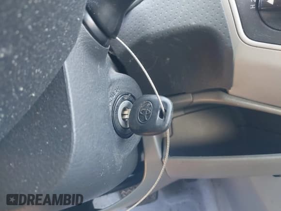 ✅ 2009 Toyota Tacoma • VIN: 3TMLU42N69M030695 • Lot: 43526886. Wystawiony na IAAI z przebiegiem 76 000 mil. Bezpłatny archiwum sprzedaży aukcyjnych z USA i szczegółowy raport historii pojazdu na DreamBid. Zdjęcie 11.