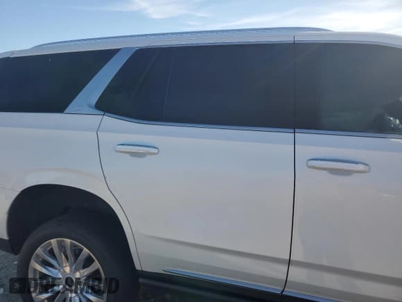 ✅ 2024 Cadillac Escalade 4WD Premium Luxury • VIN: 1GYS4CKL0RR220277 • Lot: 89670745. Wystawiony na Copart z przebiegiem 36 541 mil. Bezpłatny archiwum sprzedaży aukcyjnych z USA i szczegółowy raport historii pojazdu na DreamBid. Zdjęcie 10.