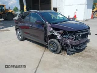 ✅ 2021 Buick Encore GX Essence • VIN: KL4MMGSL0MB138843 • Лот: 42605890. Опубликован ранее на IAAI с пробегом 34 850 миль. Бесплатный доступ к архиву аукционных продаж из США и подробный отчёт об истории автомобиля на DreamBid. Изображение 1.