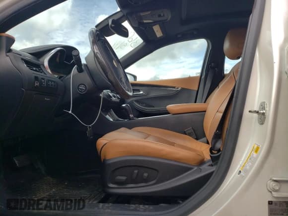 ✅ 2014 Chevrolet Impala LTZ • VIN: 1G1155S37EU104388 • Лот: 52813003. Опубликован ранее на Copart с пробегом 151 962 миль. Бесплатный доступ к архиву аукционных продаж из США и подробный отчёт об истории автомобиля на DreamBid. Изображение 7.