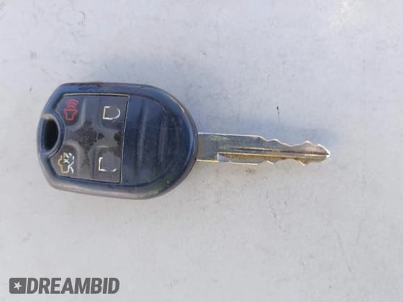 ✅ 2013 Ford Mustang Premium • VIN: 1ZVBP8EM9D5219737 • Lot: 42923892. Wystawiony na IAAI z przebiegiem 131 303 mil. Bezpłatny archiwum sprzedaży aukcyjnych z USA i szczegółowy raport historii pojazdu na DreamBid. Zdjęcie 11.