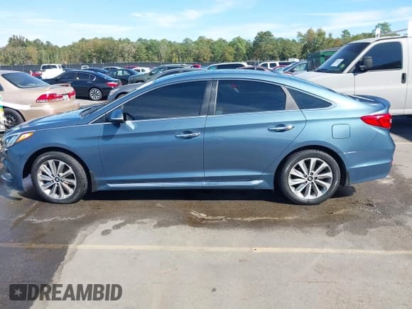 ✅ 2017 Hyundai Sonata Sport • VIN: 5NPE34AF3HH448688 • Лот: 43433700. Опубликован ранее на IAAI с пробегом 218 274 миль. Бесплатный доступ к архиву аукционных продаж из США и подробный отчёт об истории автомобиля на DreamBid. Изображение 13.