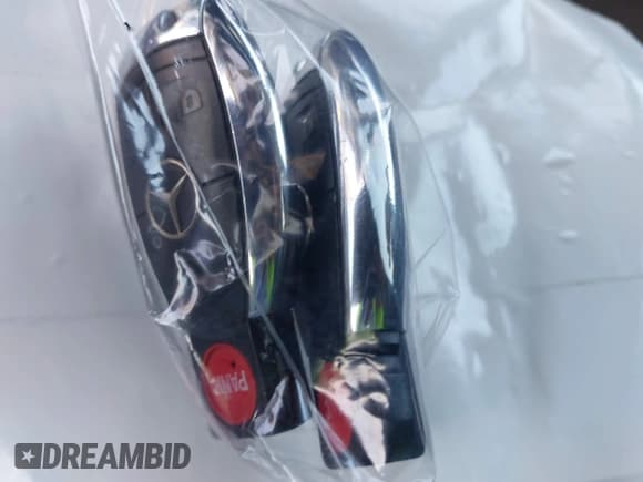 ✅ 2008 Mercedes-Benz M 550 • VIN: 4JGBB72E38A354522 • Lot: 43066073. Listed on IAAI with 90,356 mi. Free auction sales archive from the USA and detailed vehicle history report at DreamBid. Image 11.