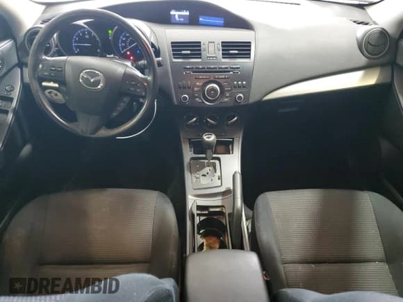 ✅ 2013 Mazda 3 i Sport • VIN: JM1BL1U85D1702725 • Lot: 80817795. Listed on Copart with 182,280 mi. Free auction sales archive from the USA and detailed vehicle history report at DreamBid. Image 8.