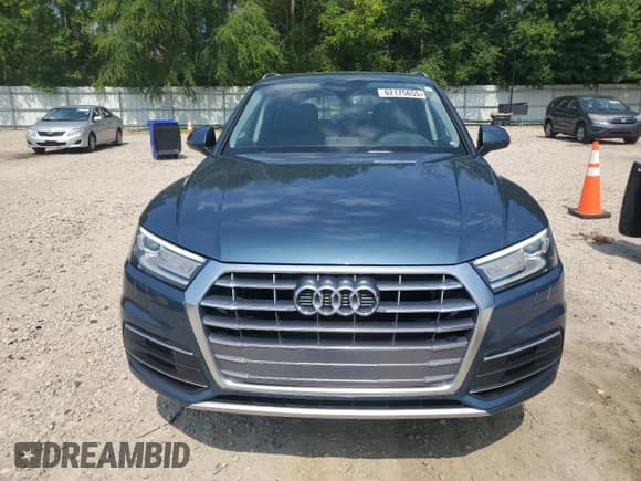 ✅ 2018 Audi Q5 Premium • VIN: WA1ANAFY8J2013698 • Lot: 62175655. Listed on Copart with 116,766 mi. Free auction sales archive from the USA and detailed vehicle history report at DreamBid. Image 5.