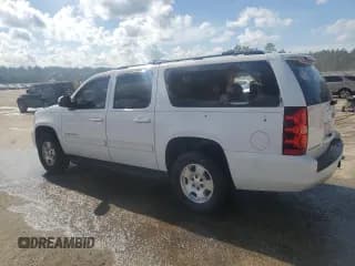 ✅ 2011 Chevrolet Suburban LT • VIN: 1GNSKJE38BR393764 • Lot: 72767814. Wystawiony na Copart z przebiegiem 314 032 mil. Bezpłatny archiwum sprzedaży aukcyjnych z USA i szczegółowy raport historii pojazdu na DreamBid. Zdjęcie 2.