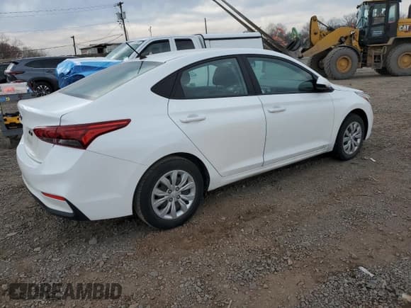 ✅ 2022 Hyundai Accent SEL • VIN: 3KPC24A69NE153766 • Лот: 50131155. Опубликован ранее на Copart с пробегом 74 128 миль. Бесплатный доступ к архиву аукционных продаж из США и подробный отчёт об истории автомобиля на DreamBid. Изображение 3.