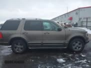 ✅ 2003 Ford Explorer Limited • VIN: 1FMDU75WX3UB01017 • Lot: 43817997. Wystawiony na IAAI z przebiegiem Nie podano. Bezpłatny archiwum sprzedaży aukcyjnych z USA i szczegółowy raport historii pojazdu na DreamBid. Zdjęcie 13.