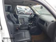 ✅ 2016 Jeep Patriot Latitude • VIN: 1C4NJPFA7GD621055 • Lot: 42876884. Wystawiony na IAAI z przebiegiem 85 693 mil. Bezpłatny archiwum sprzedaży aukcyjnych z USA i szczegółowy raport historii pojazdu na DreamBid. Zdjęcie 5.