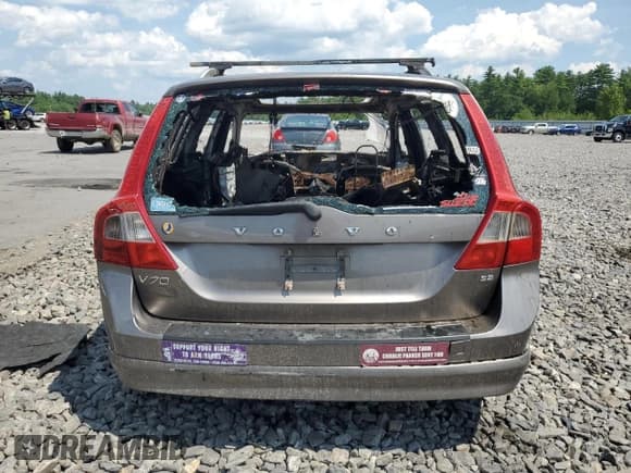 ✅ 2008 Volvo V70 • VIN: YV1BW982181042243 • Lot: 66381295. Listed on Copart with Not provided. Free auction sales archive from the USA and detailed vehicle history report at DreamBid. Image 6.