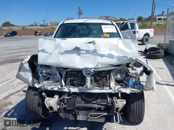 ✅ 2006 Suzuki XL7 • VIN: JS3TX92V664105084 • Lot: 42191244. Listed on IAAI with Not provided. Free auction sales archive from the USA and detailed vehicle history report at DreamBid. Image 12.