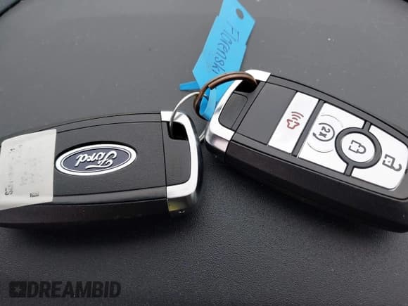 ✅ 2025 Ford Maverick XLT • VIN: 3FTTW8JA6SRA27174 • Lot: 43461323. Wystawiony na IAAI z przebiegiem 21 862 mil. Bezpłatny archiwum sprzedaży aukcyjnych z USA i szczegółowy raport historii pojazdu na DreamBid. Zdjęcie 11.