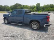 ✅ 2019 Chevrolet Silverado 1500 LT • VIN: 1GCRWCED6KZ196205 • Lot: 58987235. Wystawiony na Copart z przebiegiem 77 842 mil. Bezpłatny archiwum sprzedaży aukcyjnych z USA i szczegółowy raport historii pojazdu na DreamBid. Zdjęcie 2.