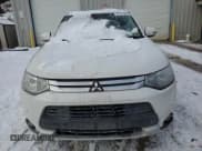 ✅ 2015 Mitsubishi Outlander GT • VIN: JA4JZ4AX3FZ005575 • Lot: 41771955. Listed on Copart with 145,852 mi. Free auction sales archive from the USA and detailed vehicle history report at DreamBid. Image 5.