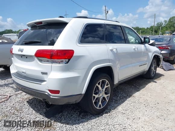 ✅ 2018 Jeep Grand Cherokee Limited • VIN: 1C4RJEBG8JC339908 • Lot: 42442483. Listed on IAAI with 42,626 mi. Free auction sales archive from the USA and detailed vehicle history report at DreamBid. Image 4.
