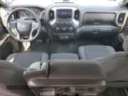 ✅ 2019 Chevrolet Silverado 1500 LT • VIN: 1GCRYDEK6KZ246700 • Lot: 63295415. Wystawiony na Copart z przebiegiem 133 182 mil. Bezpłatny archiwum sprzedaży aukcyjnych z USA i szczegółowy raport historii pojazdu na DreamBid. Zdjęcie 8.