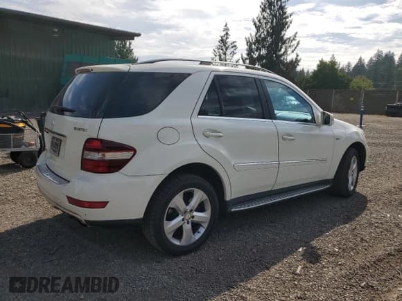 ✅ 2011 Mercedes-Benz M 350 • VIN: 4JGBB2FB4BA624593 • Lot: 68015515. Wystawiony na Copart z przebiegiem 115 689 mil. Bezpłatny archiwum sprzedaży aukcyjnych z USA i szczegółowy raport historii pojazdu na DreamBid. Zdjęcie 3.