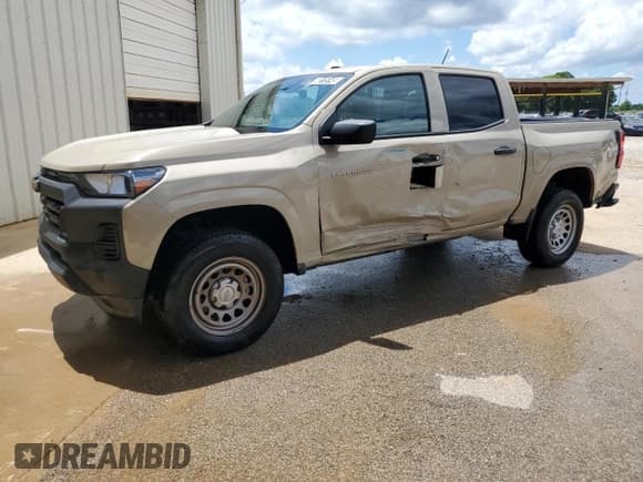 ✅ 2024 Chevrolet Colorado 2WD Work Truck • VIN: 1GCGSBEC0R1145330 • Lot: 60115145. Listed on Copart with 10,931 mi. Free auction sales archive from the USA and detailed vehicle history report at DreamBid. Image 1.