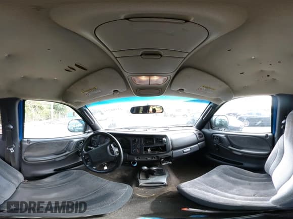 ✅ 2000 Dodge Dakota • VIN: 1B7GL22X9YS592381 • Lot: 43188294. Listed on IAAI with 311,937 mi. Free auction sales archive from the USA and detailed vehicle history report at DreamBid. Image 18.